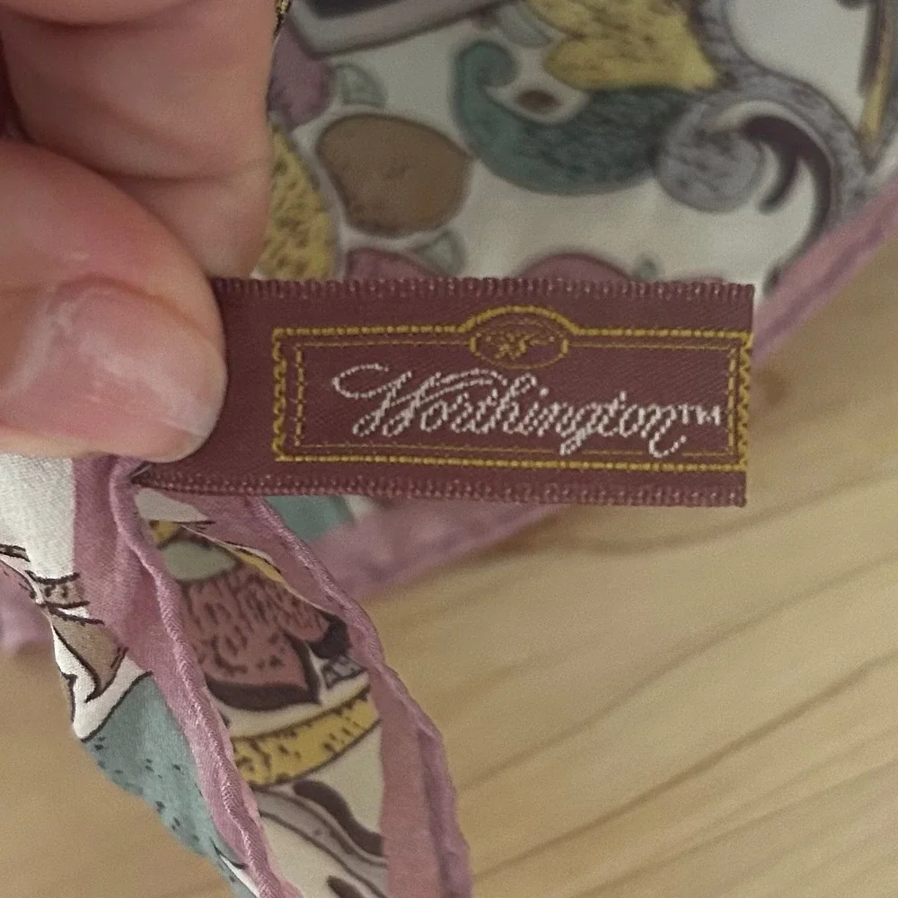 Worthington VTG 100% Silk Scarf Floral Paisley Old Money Quiet Luxury colorful